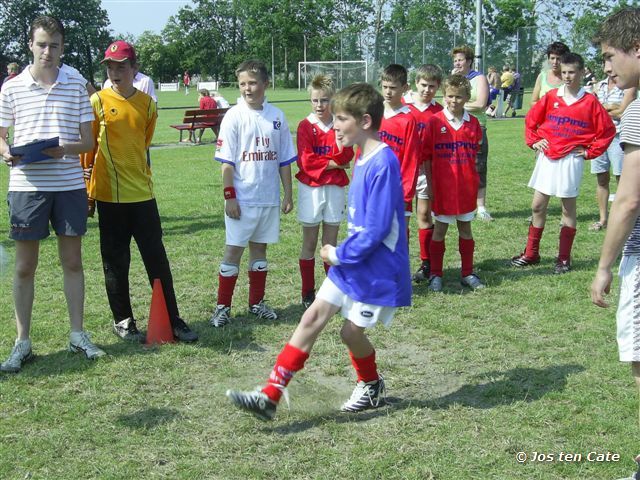 voetbaltoernooi edward roozendaal 145